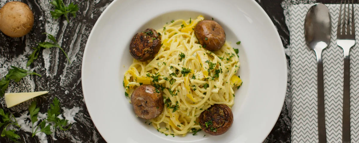 Recipe kit Spaghetti with a cream of yellow pepper